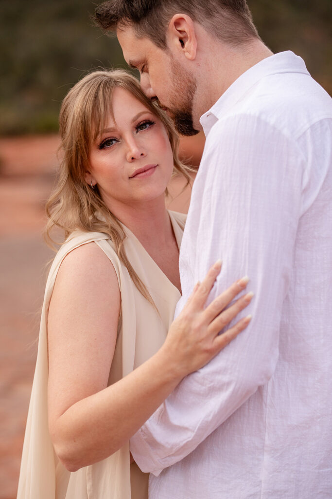 dreamy elopement couple in sedona, az