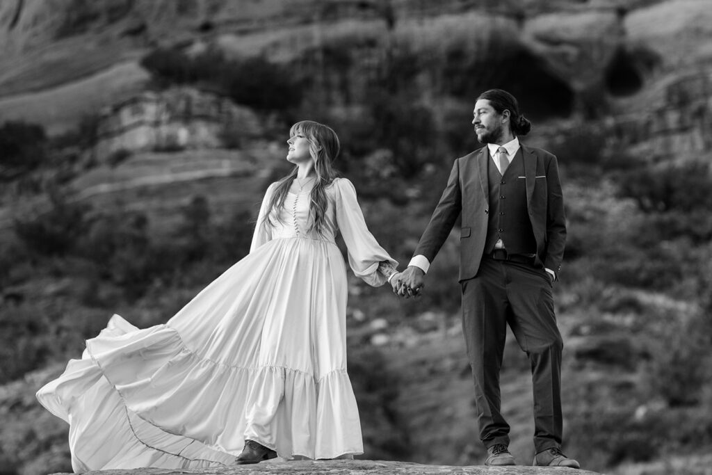 black and white photo of an elopement couple during their winter elopement in arizona