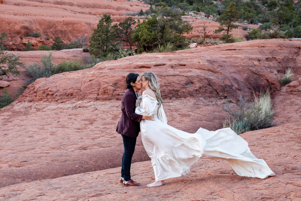 intimate emotional elopement ceremony in sedona az