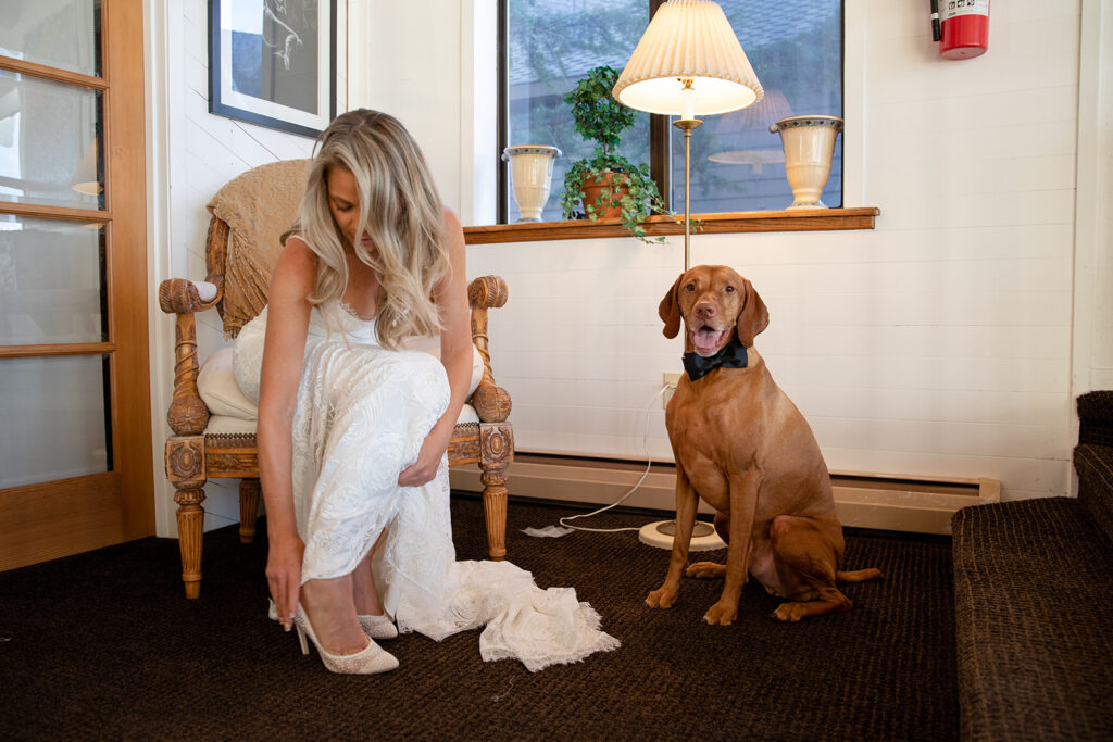 bride getting ready in an airbnb in Lake Tahoe