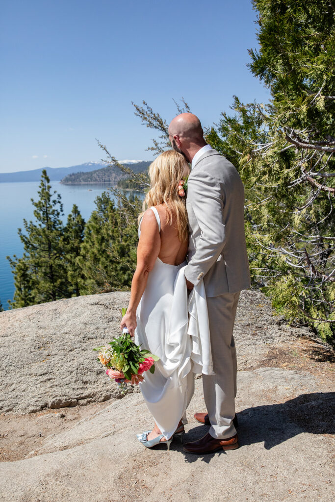 beautiful elopement couple at Lake Shoals for their micro wedding in Lake Tahoe