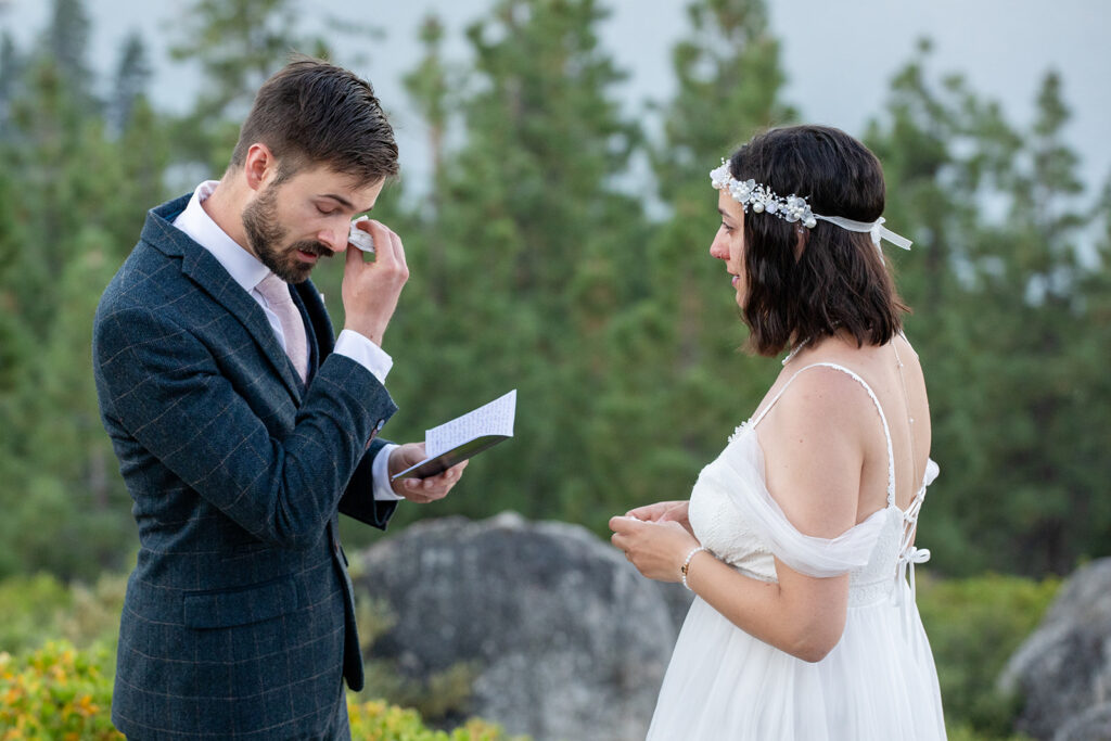 intimate mountain elopement ceremony at monkey rock