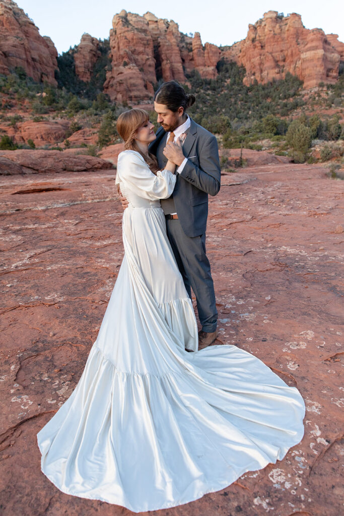 intimate vow renewal in sedona az