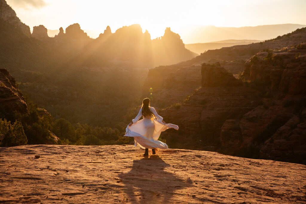 golden hour bridal portrait in Sedona AZ