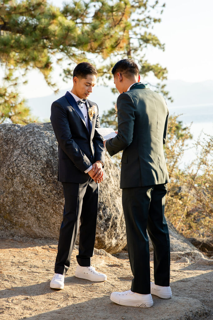 logan shoals elopement ceremony