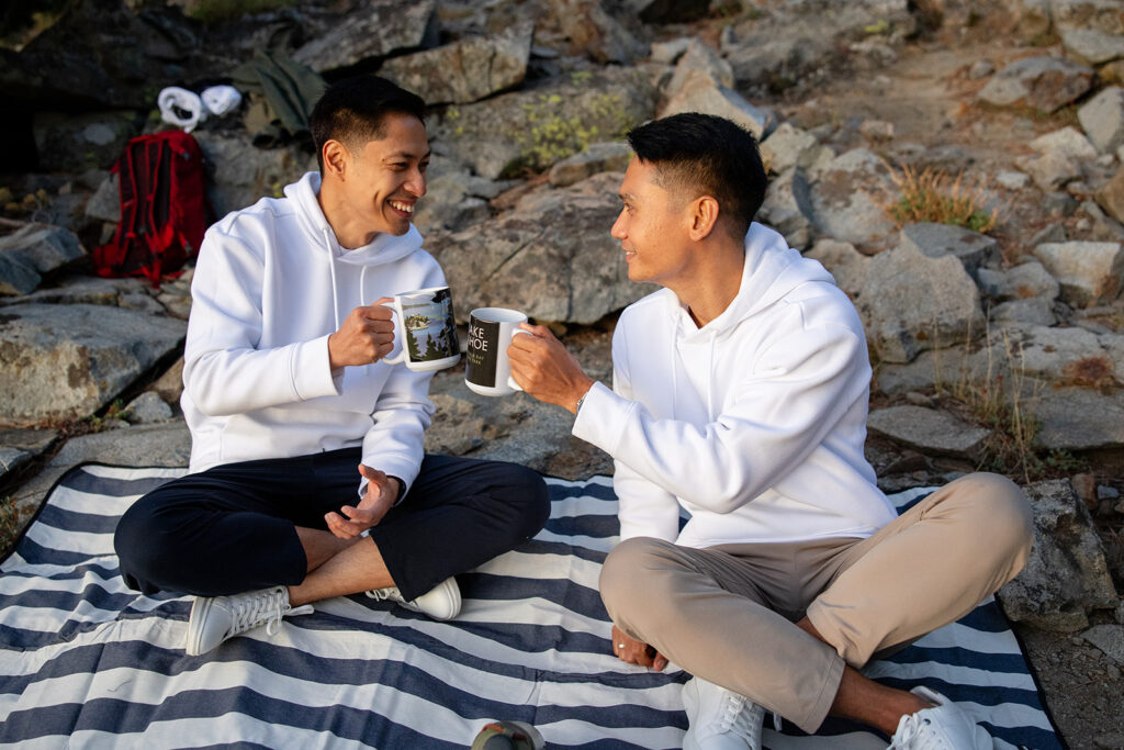 elopement picnic at sunrise