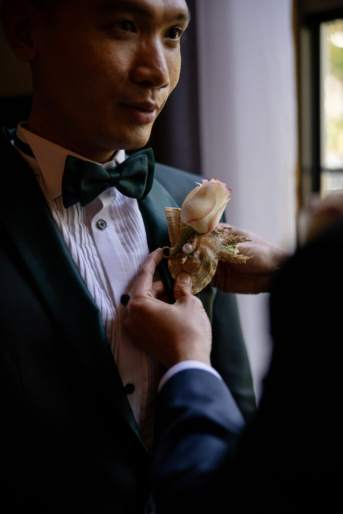 groom portrait